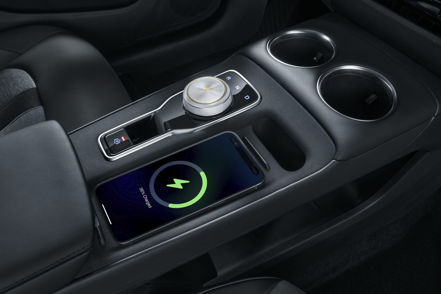 MGS5 EV, MGS5 interior, wireless charging, Car, Transportation, Vehicle